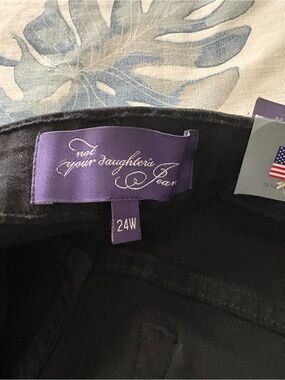 NYDJ Black Women's Jeans with Purple Label. New. Size 24W
